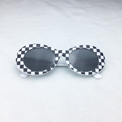 Oval Shaped Sunglasses For Men & Women
