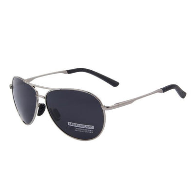 Fashionable Men Polarized Sunglasses