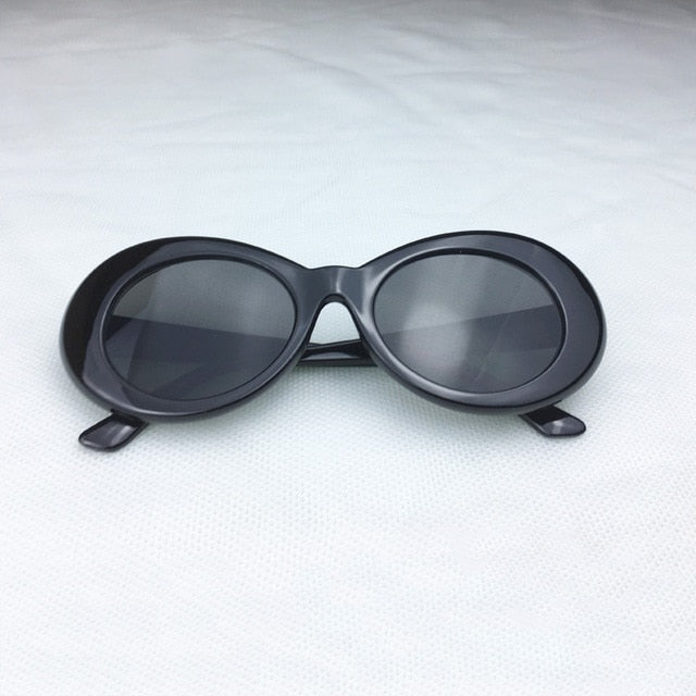 Oval Shaped Sunglasses For Men & Women